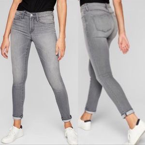 Athleta Skulptek Skinny Gray Wash Jeans 8